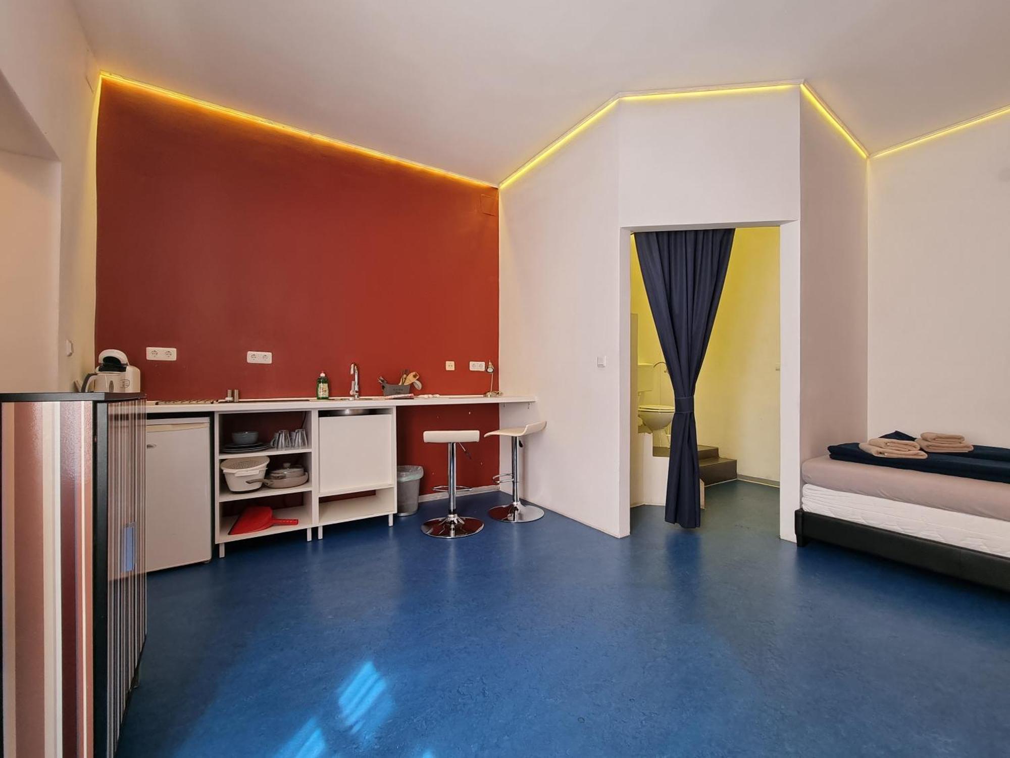 Alina'S Apartment Виена Екстериор снимка