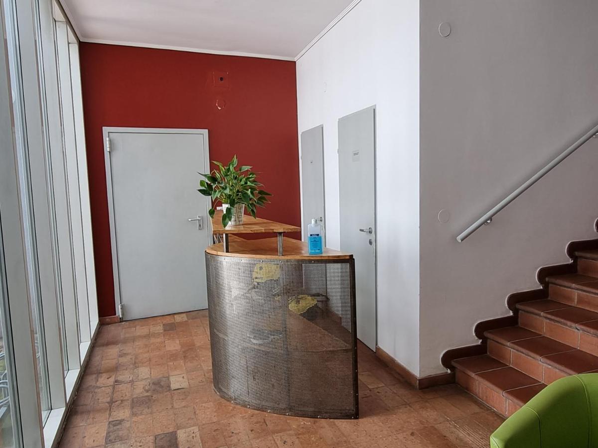 Alina'S Apartment Виена Екстериор снимка